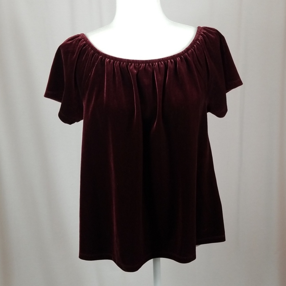 GAP size medium dress top.